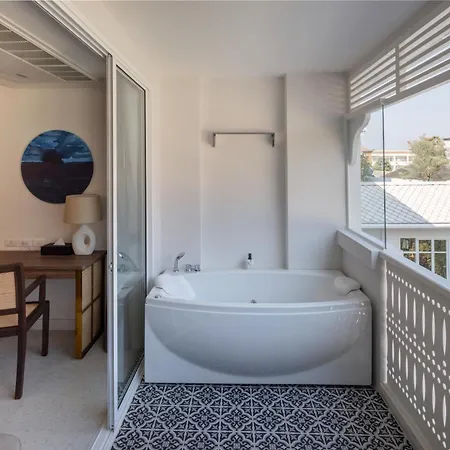 Away Chiang Mai Thapae Resort A Vegan Retreat חדר תמונה